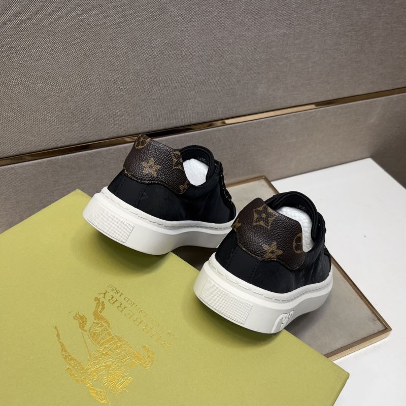 Burberry Low Shoes